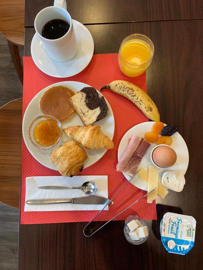 De Champagne Hotel 3*